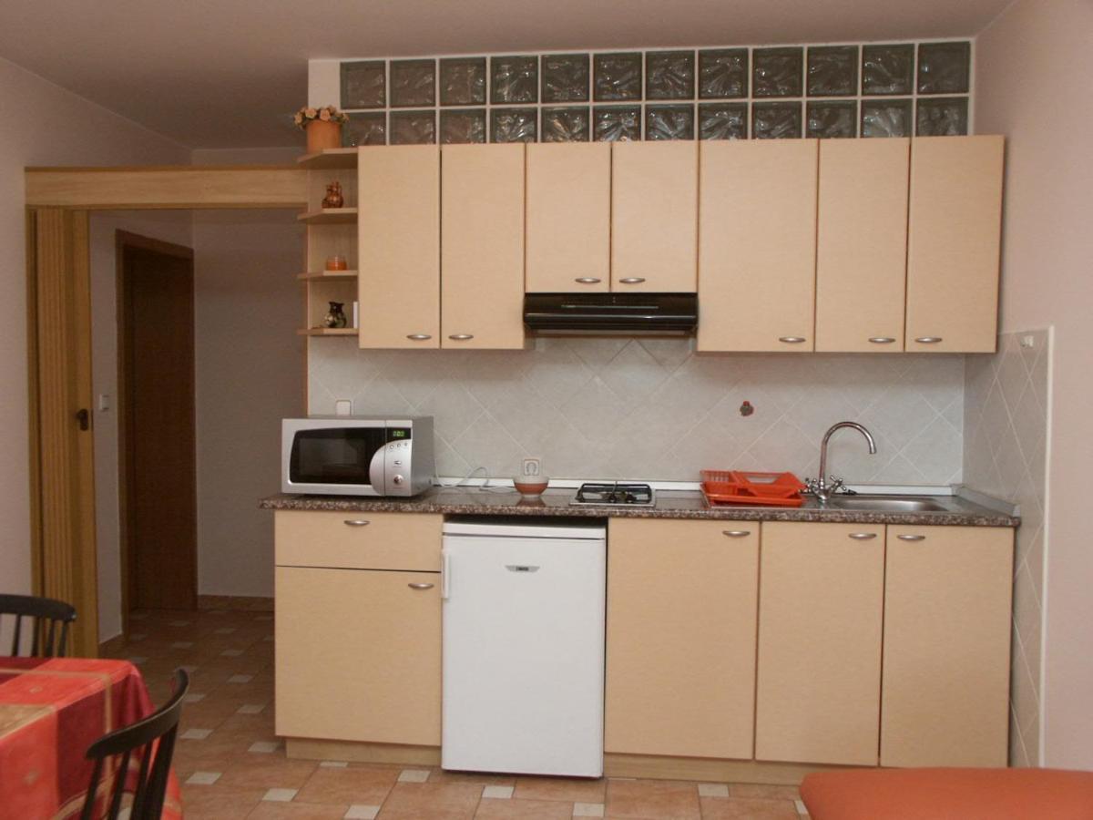 Apartments By The Sea Crikvenica - 2354 المظهر الخارجي الصورة