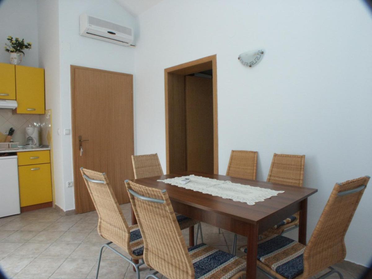 Apartments By The Sea Crikvenica - 2354 المظهر الخارجي الصورة